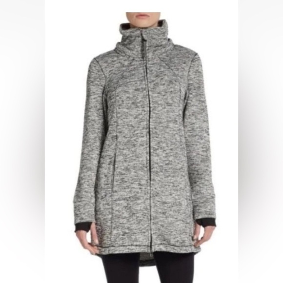 Calvin Klein Black and Gray Zip-Up Men's Sweater - Picture 6 of 6